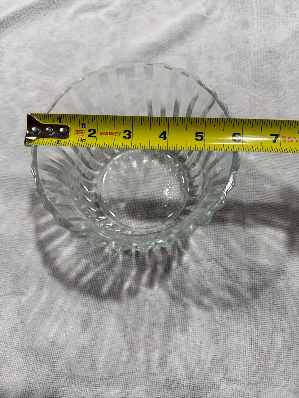 Clear Glass Ribbed Dessert Bowl - Transparent